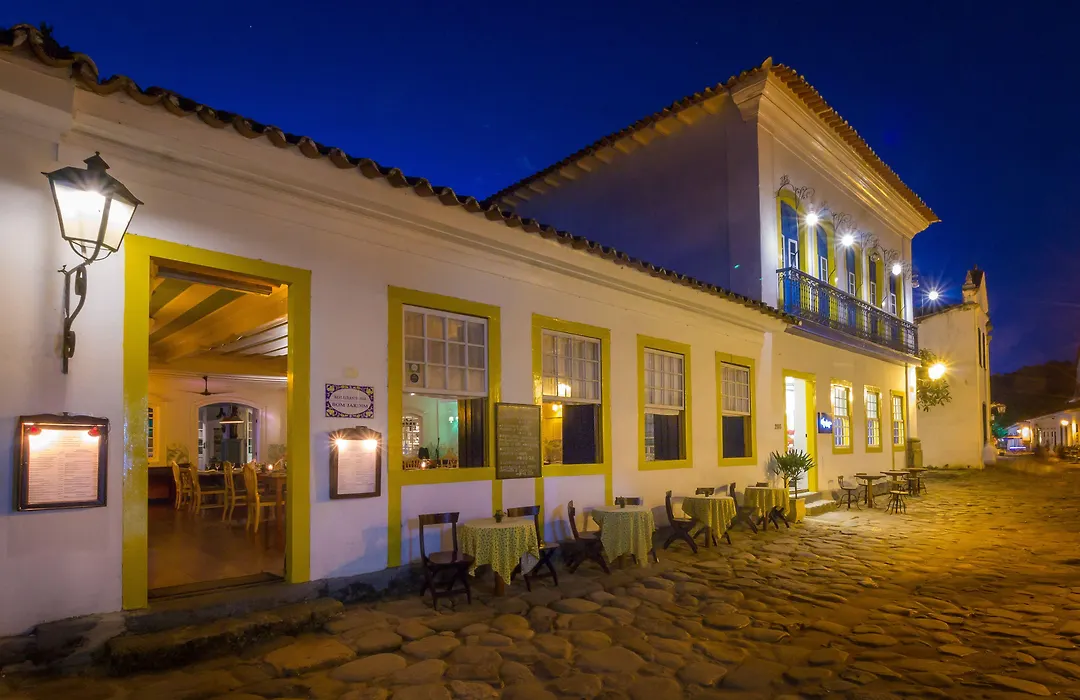 Sandi Hotel-1